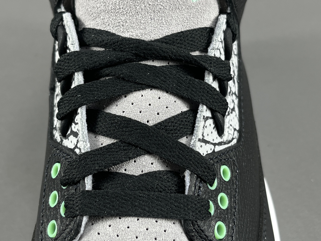 Nike Air Jordan 3 RetroGreen Glow CT8532-031
