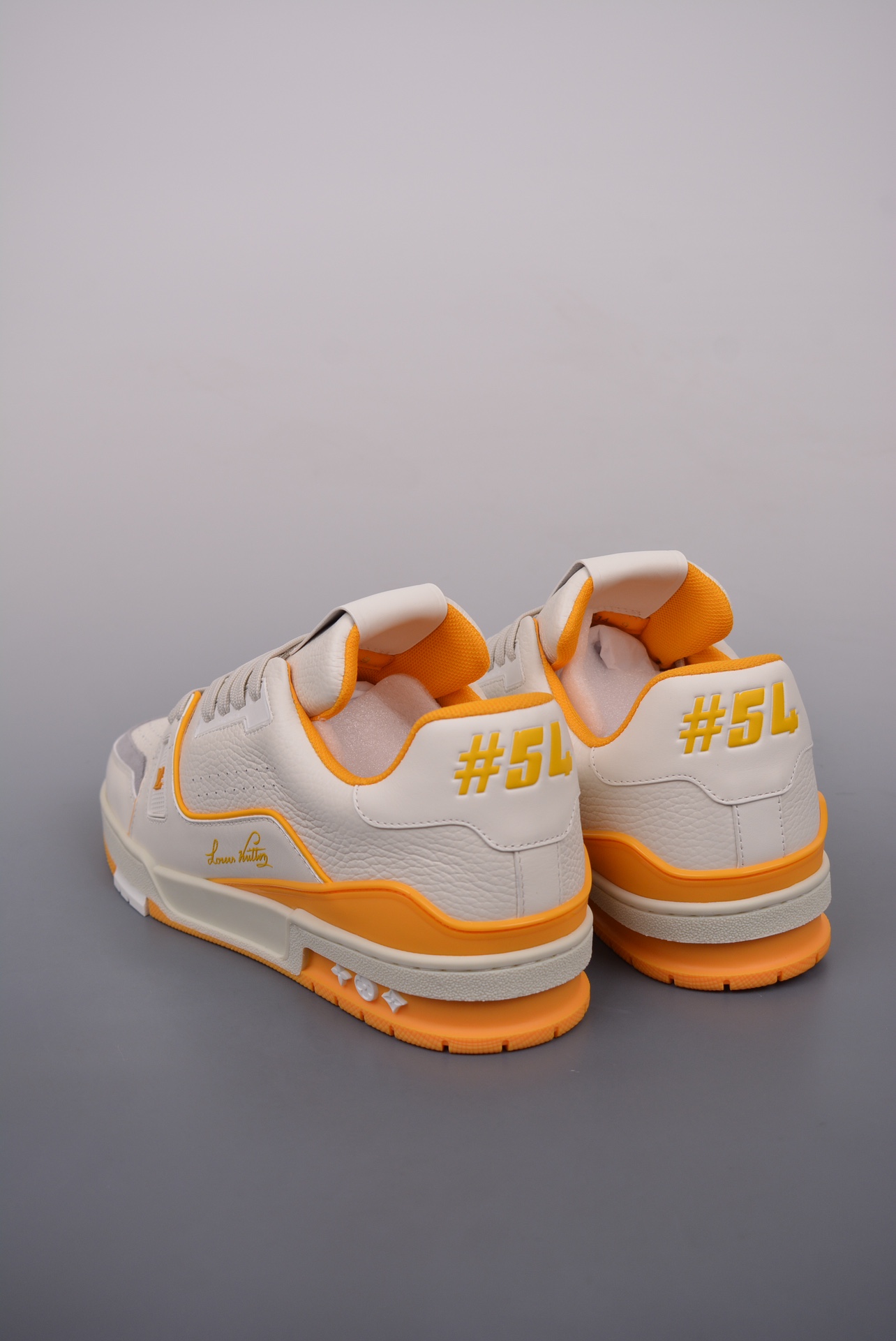 Louis Vuitton Trainer Sneaker Low Beige Yellow 1ACHLH