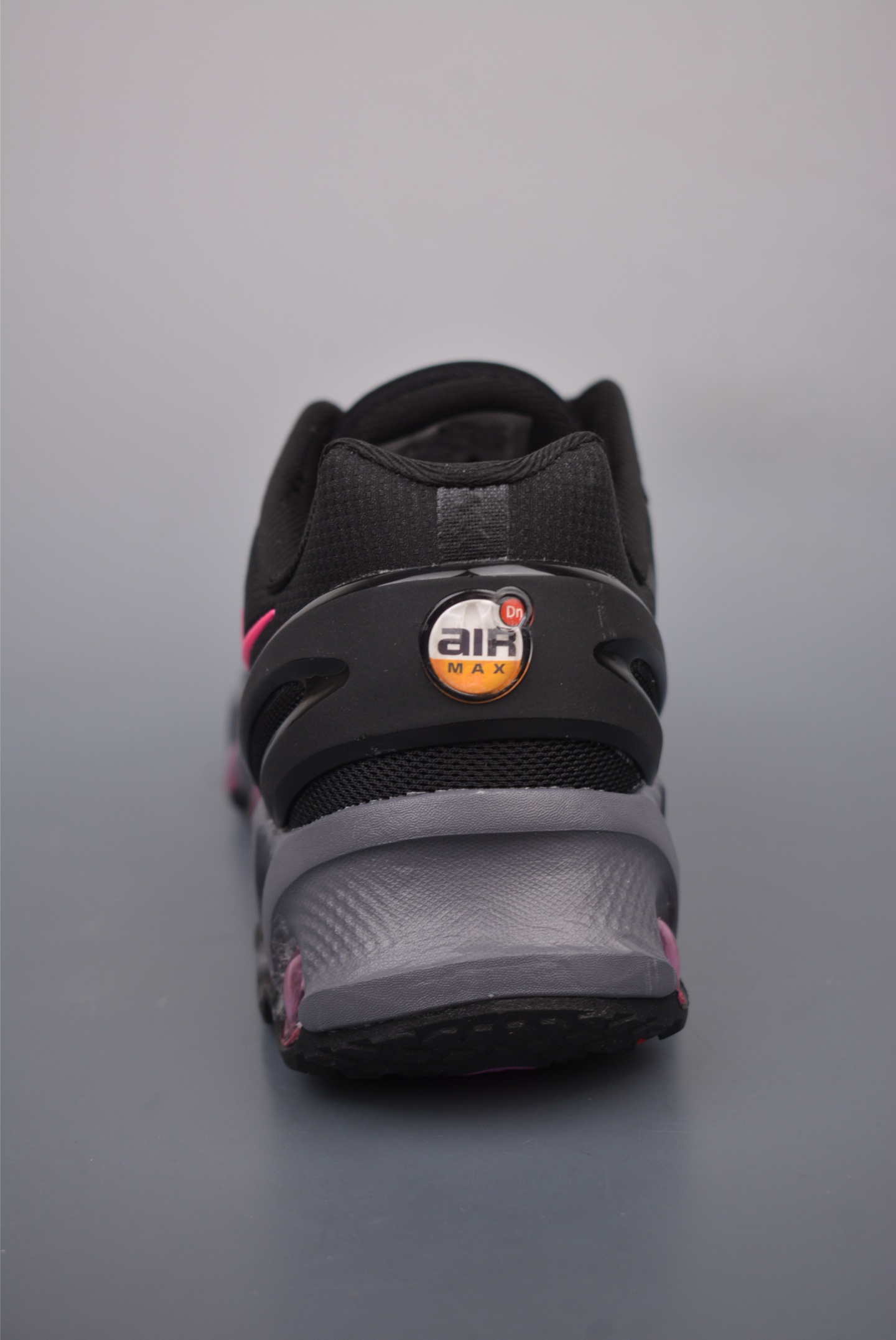 Nike Air Max DN8Black Purple FQ7860-103