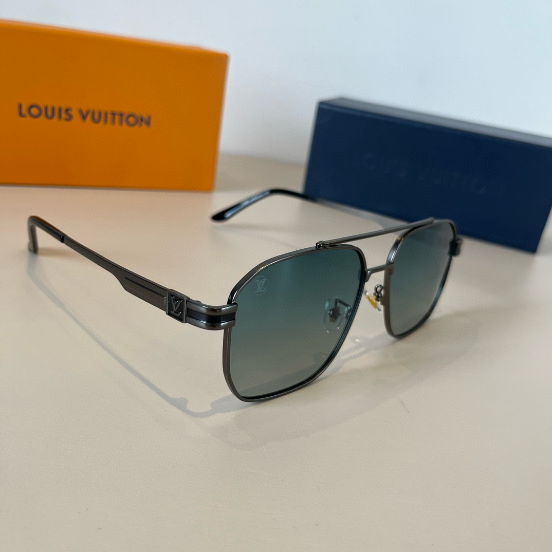 Louis Vuitton square-frame sunglasses