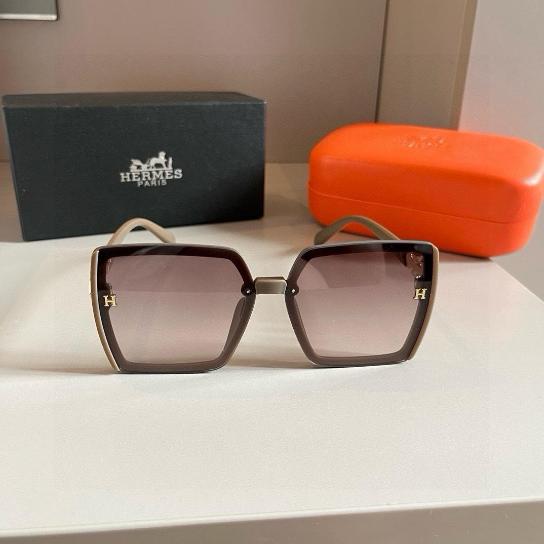 Hermes Square Frame Sunglasses