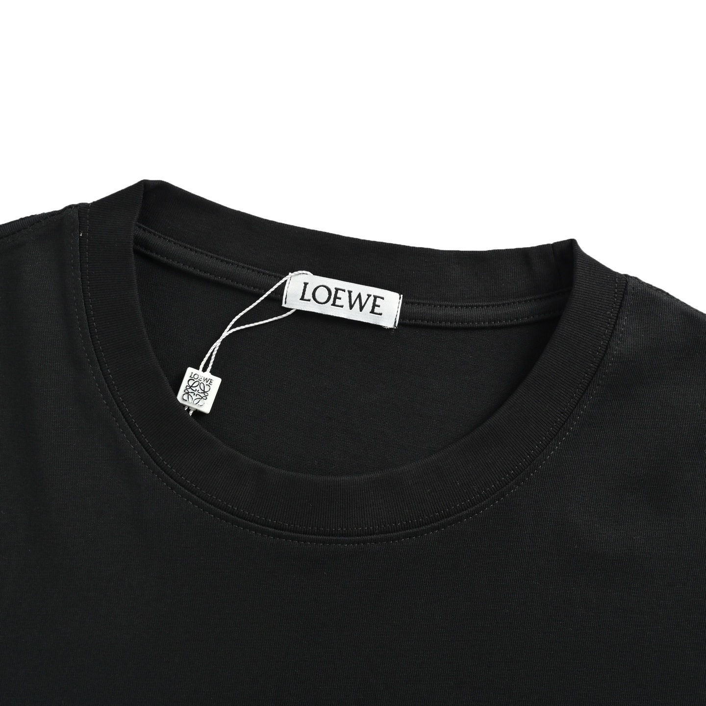 Loewe 25ss short-sleeved shirt with dark logo embroidery