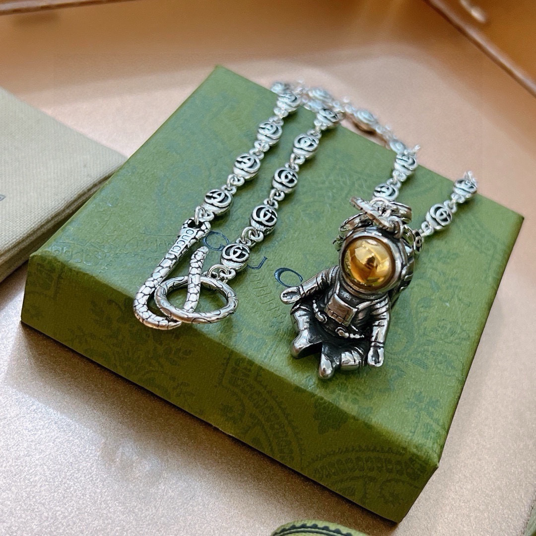 Gucci Anger Forest Series Astronaut Vintage Necklace