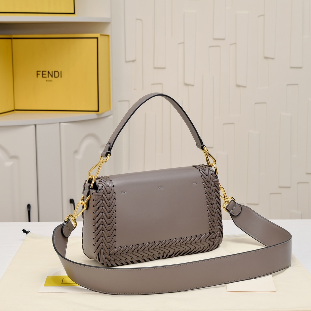 FENDI Baguette Medium Handbag 7714