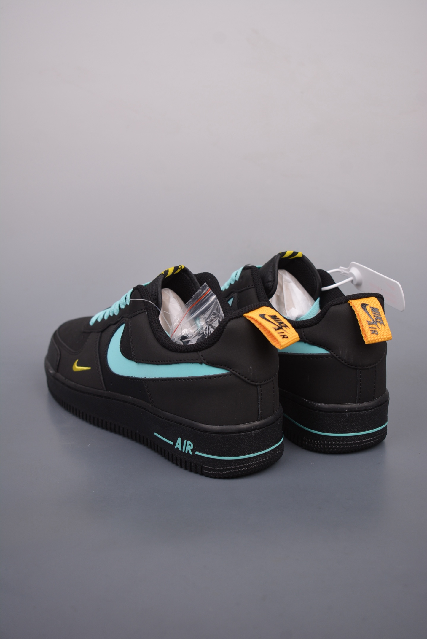 Nike Air Force 1 Low Tiffany Blue, Black