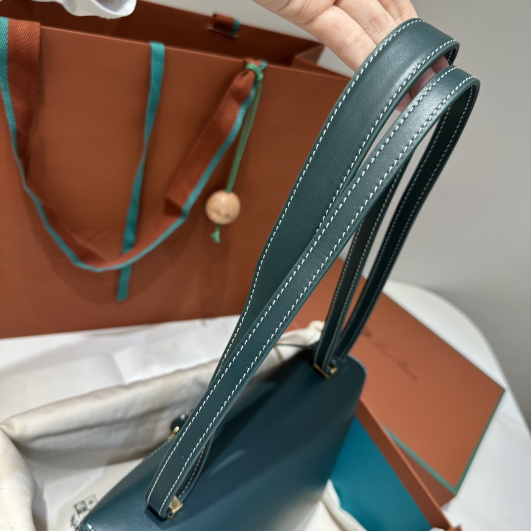 Loro Piana Extra L27 bag
