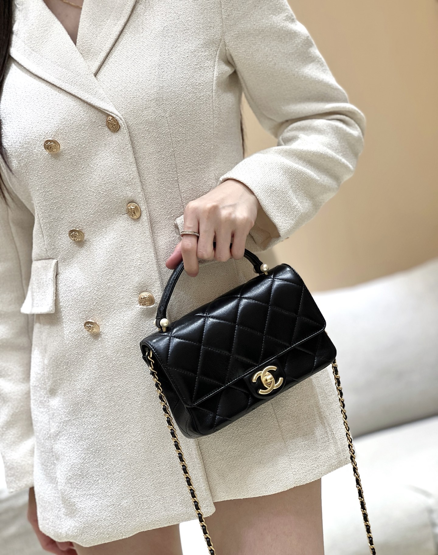 Chanel 25P Spring/Summer Preview Series Global Limited Pearl Handle Bag AS5399 00138