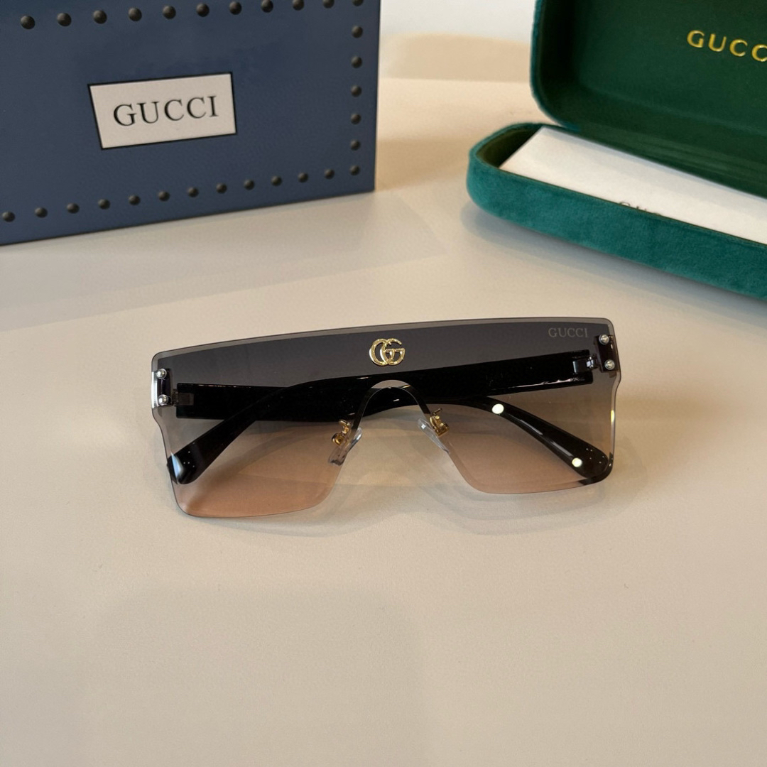 Gucci rimless sunglasses