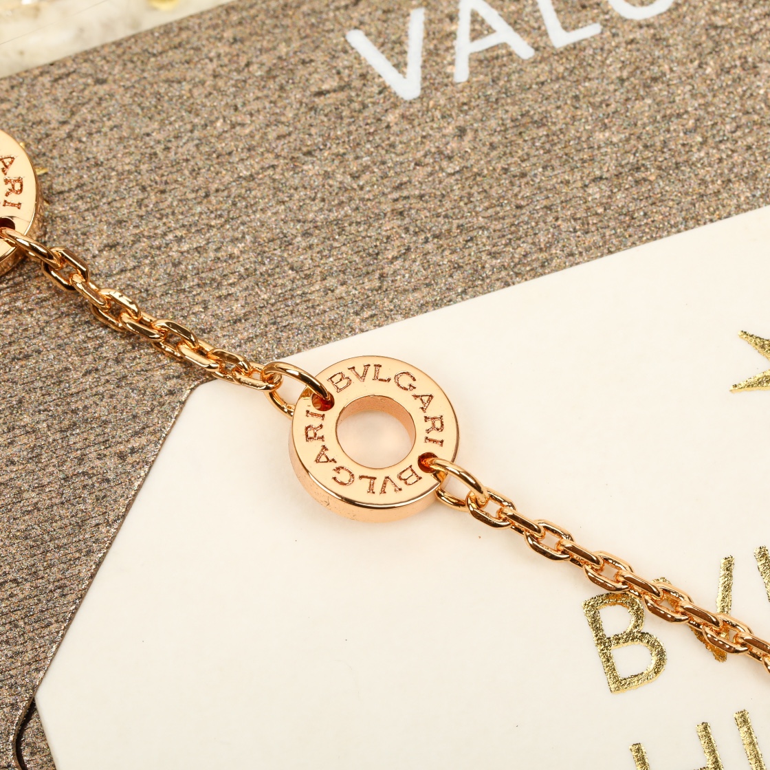 Bulgari DIVAS DREAM series rose gold bracelet