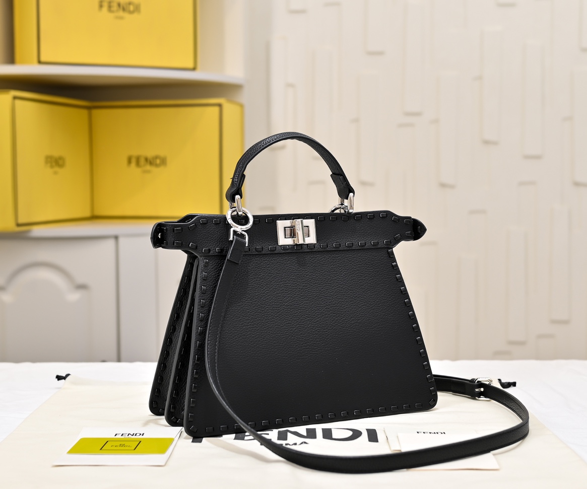 FENDI ekalboo macaron hand-sewn kitten bag 3361