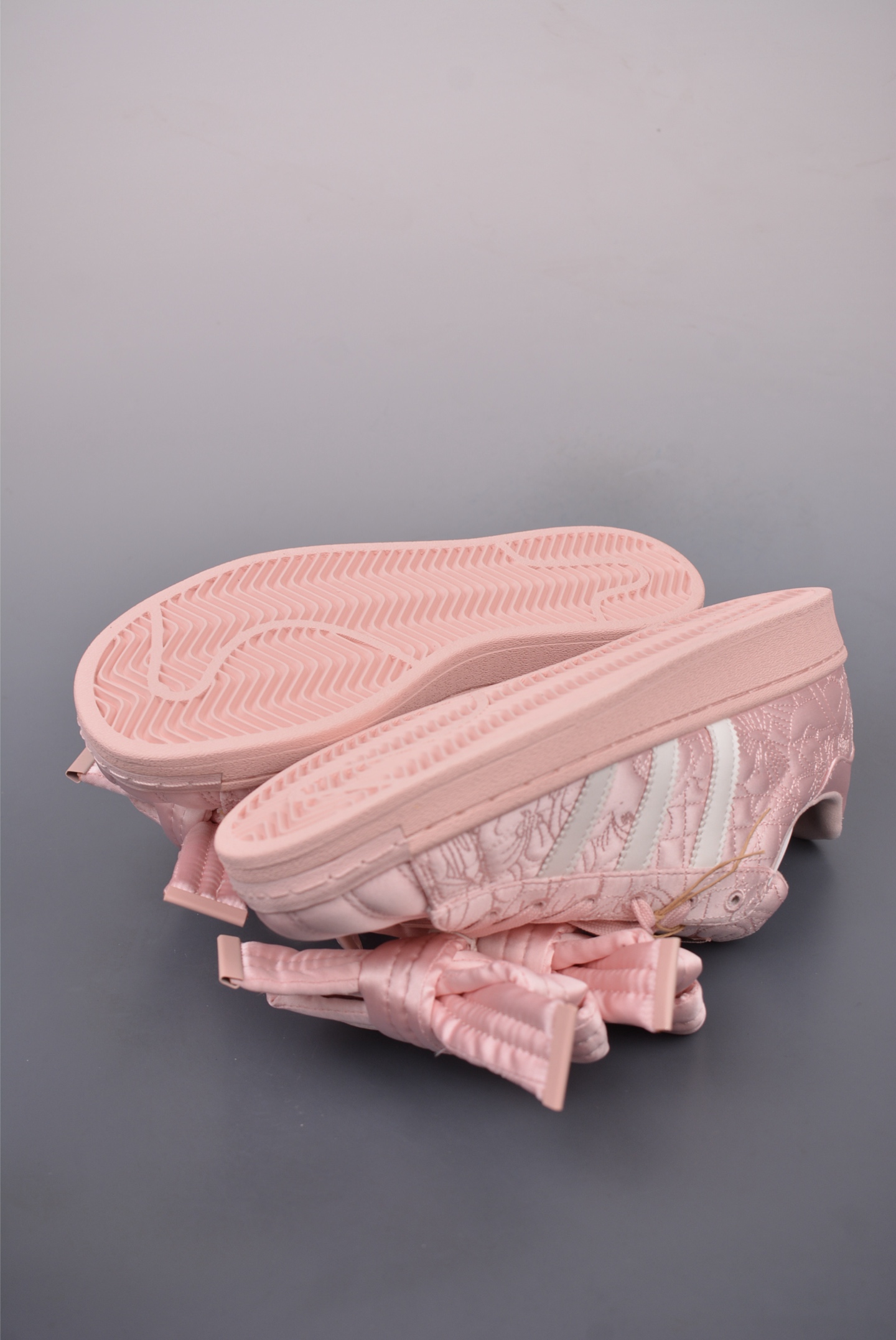 Caroline Hu x Adidas Originals Superstar Sandy Pink JQ8737