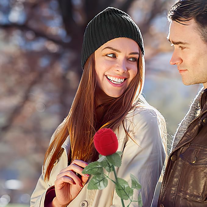 🌹🌹Red rose ring box💑（Surprise your loved one in a unique way）