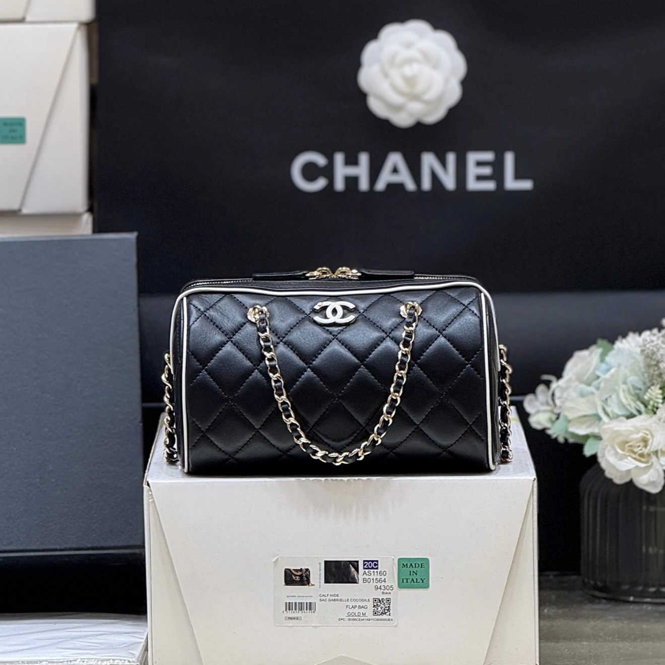 Chanel 25P Spring/Summer Preview Collection Panda Bowling Bag AP45150