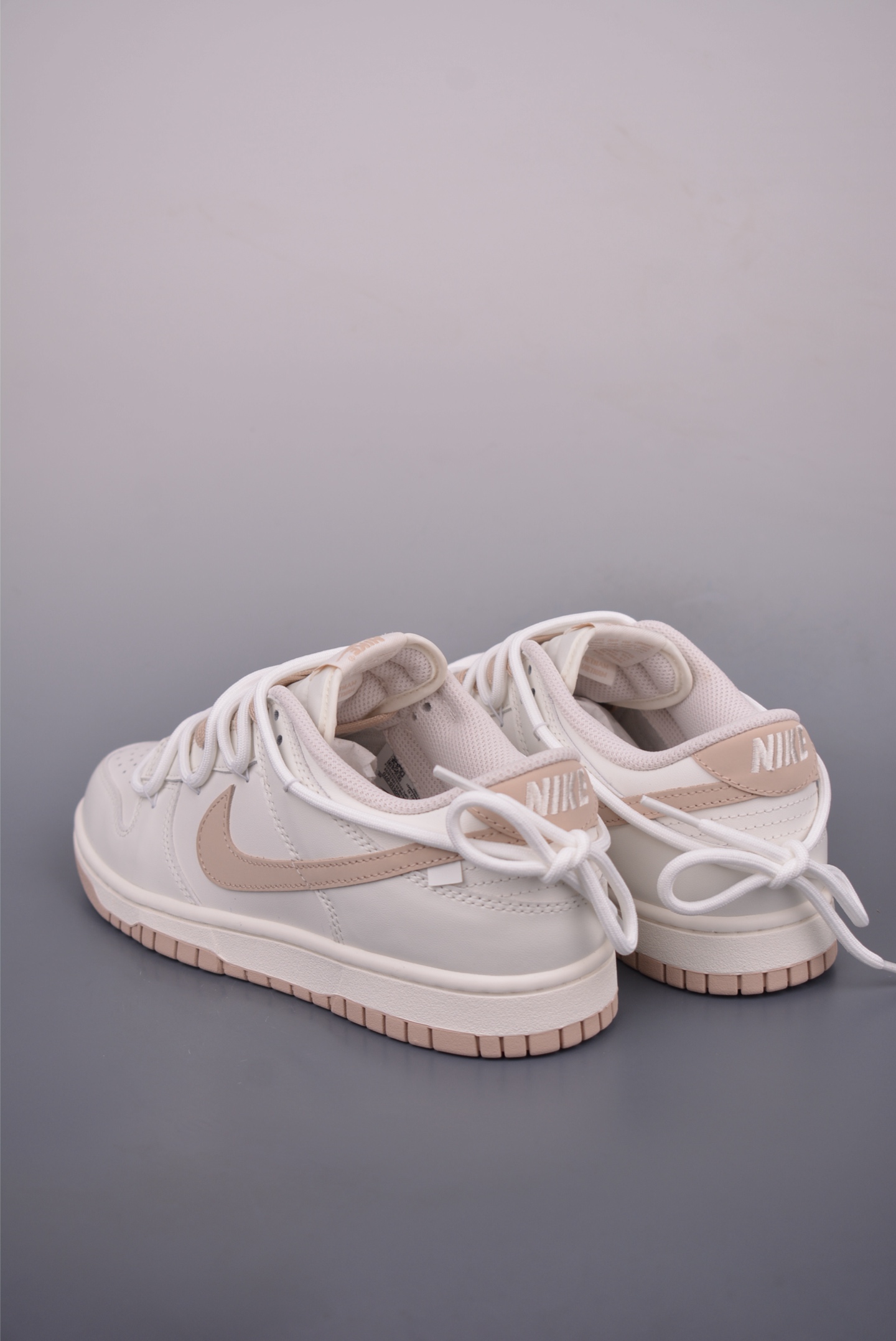 Nike SB Dunk Low Just Do It “Gray Pink” WG0510-070