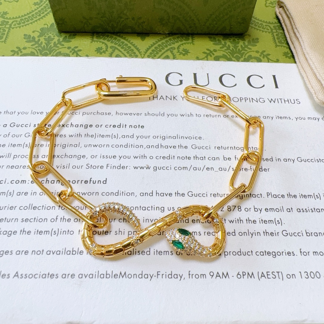 Gucci Diamond Snake Bracelet