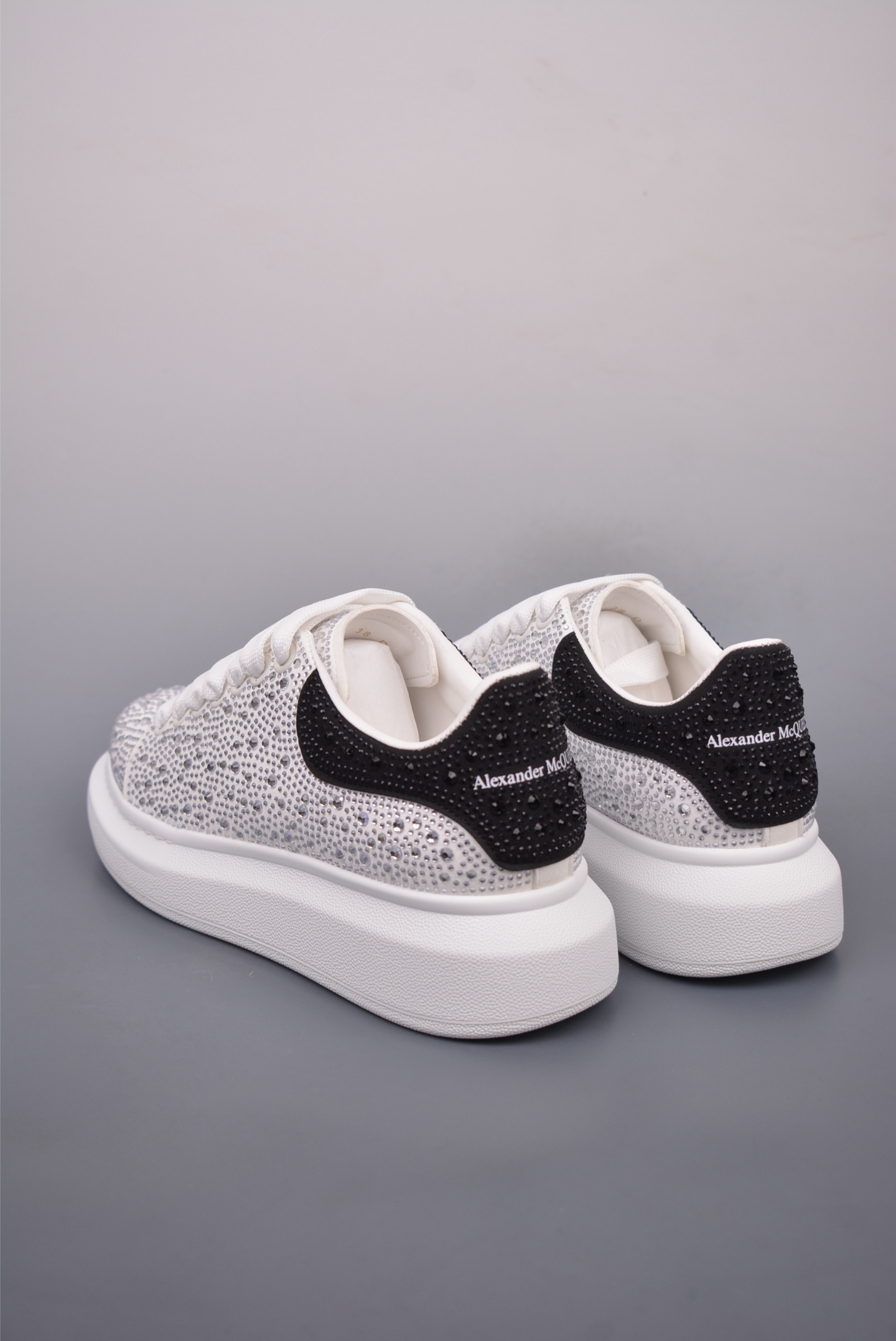 Alexander McQueen Oversized Sneakers White Shoes Black Tail Diamond