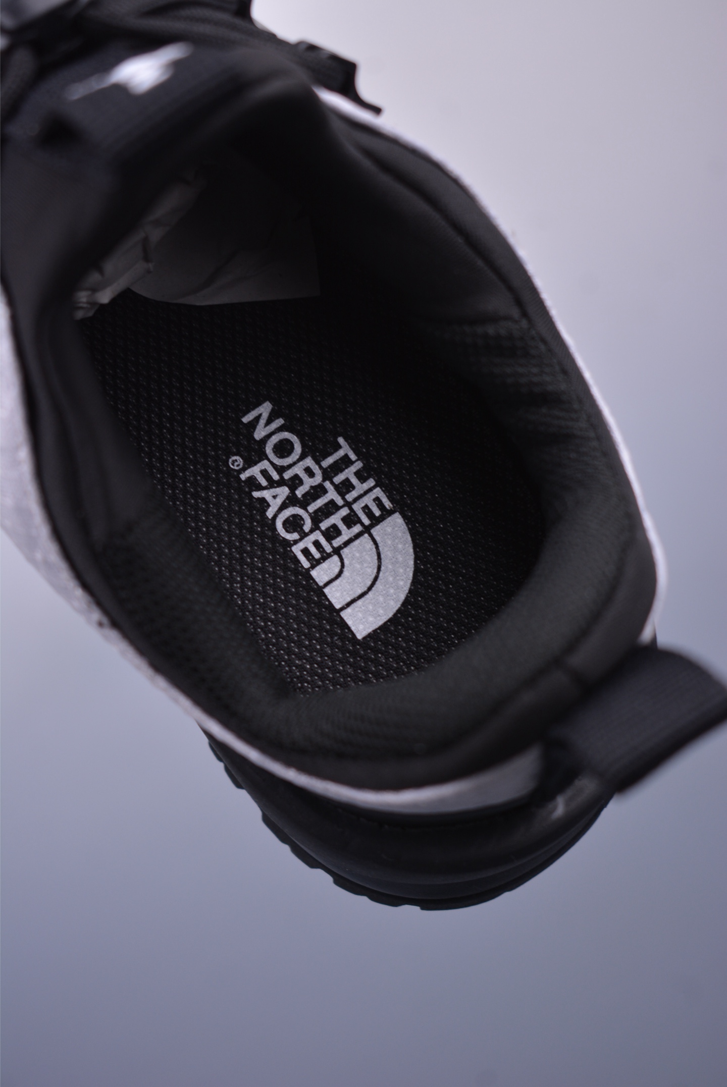 The North Face Glenclyffe Low Sneakers Black and White NF0A817B