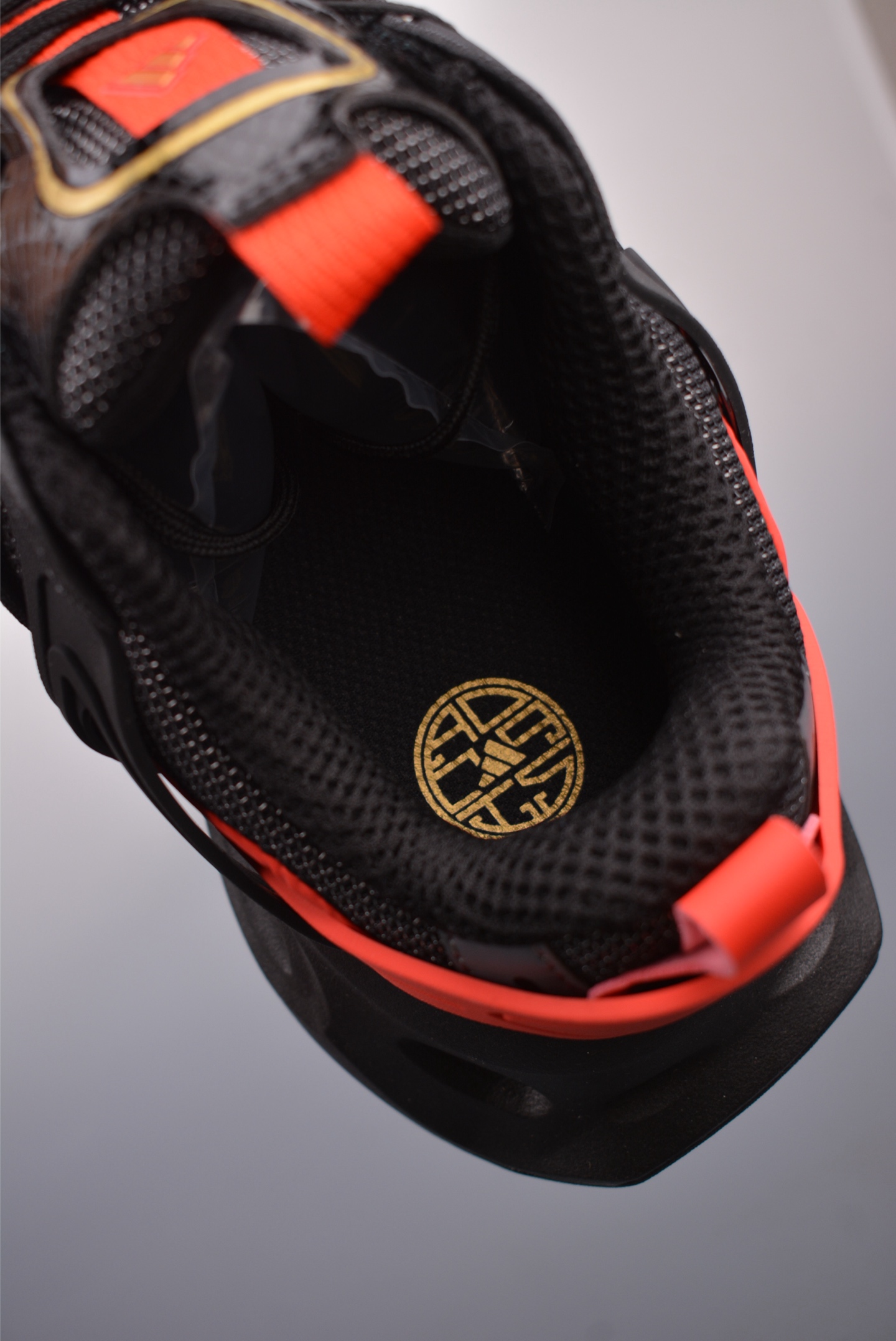 Adidas XLG Runner Deluxe Year of the Snake black JQ2974