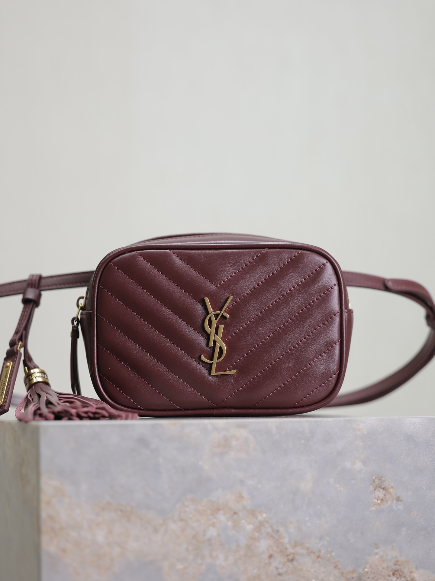 Yves Saint Laurent LOU BELT BAG 534817