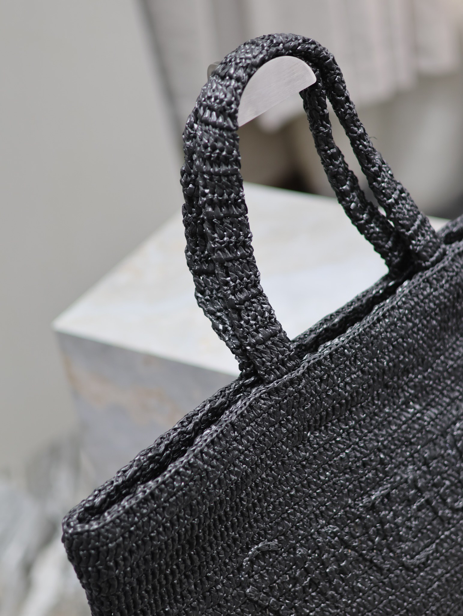 Yves Saint Laurent Woven Tote Bag 379269