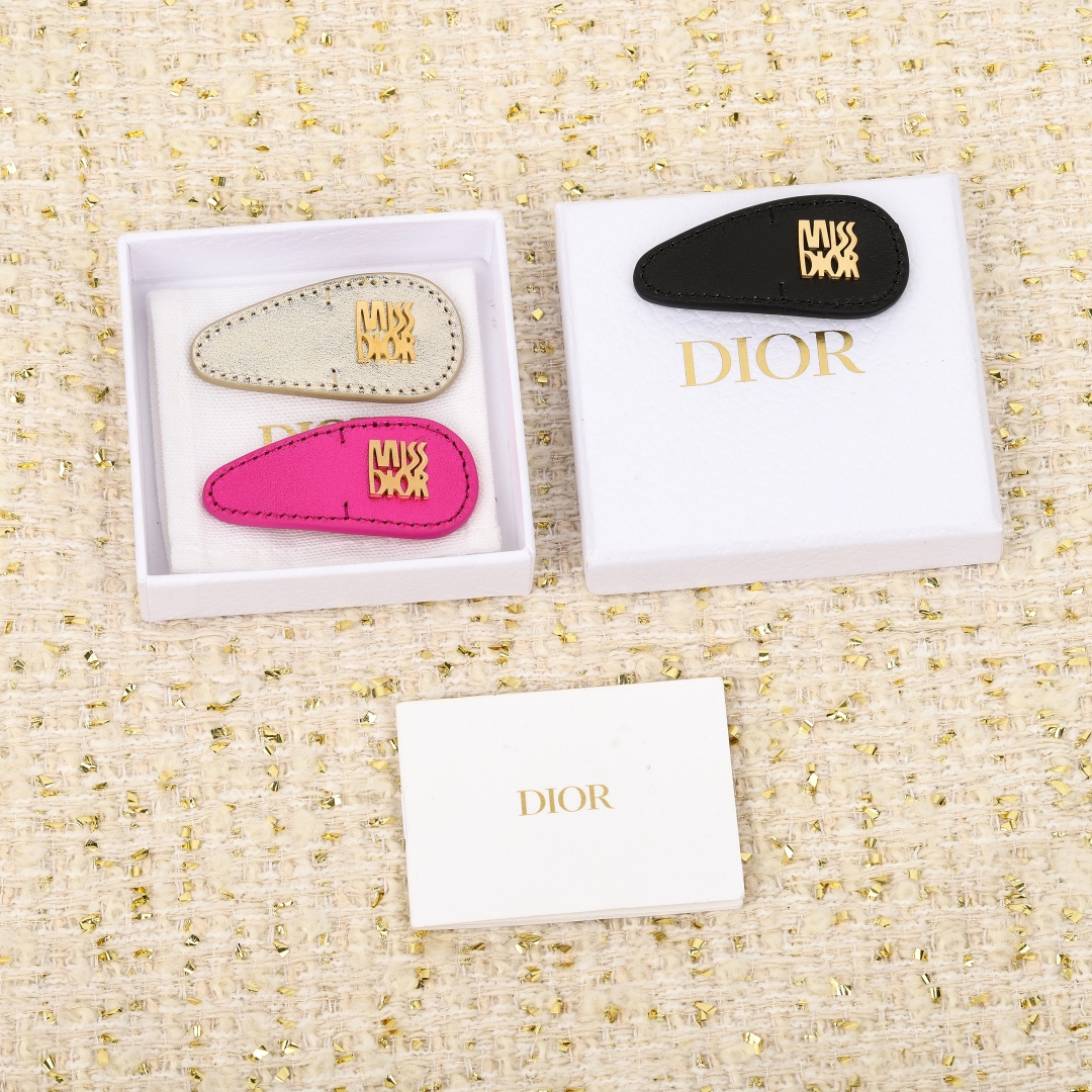 Dior calfskin hair clip