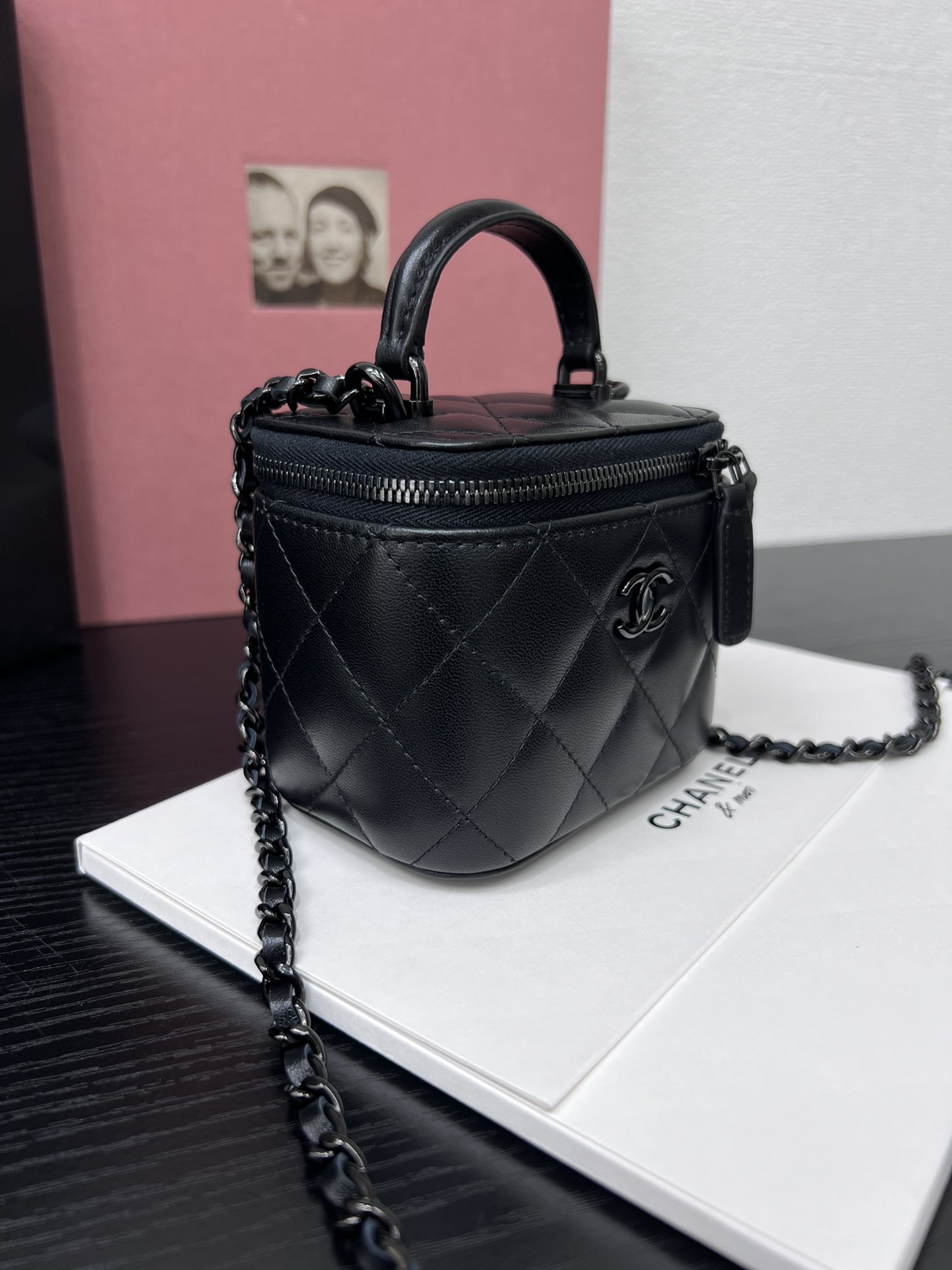 Chanel 24A Tote Box Bag AP2198