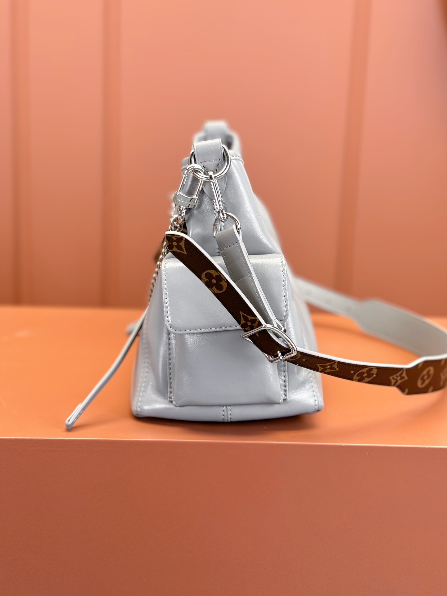 Louis Vuitton CARRYALL DARK Small Bag M12579