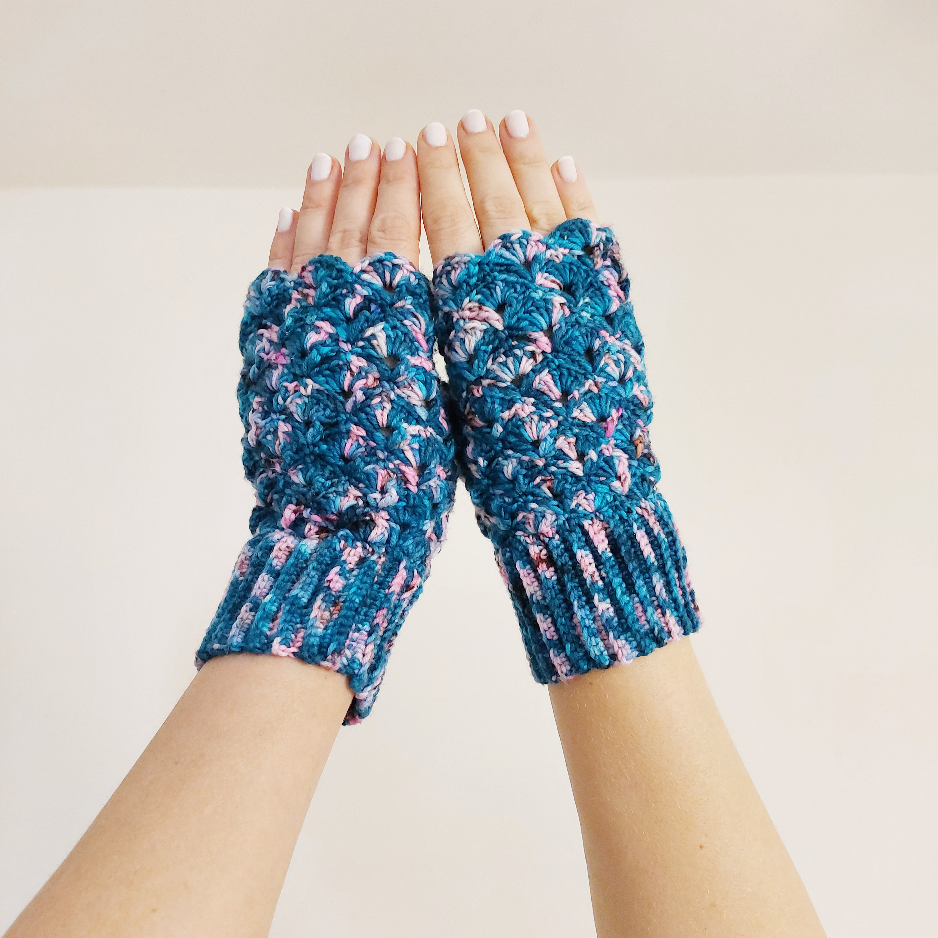 🎄CHRISTMAS ON SALE🔥Hand Knitted Premium Wool Cozy Fingerless Gloves