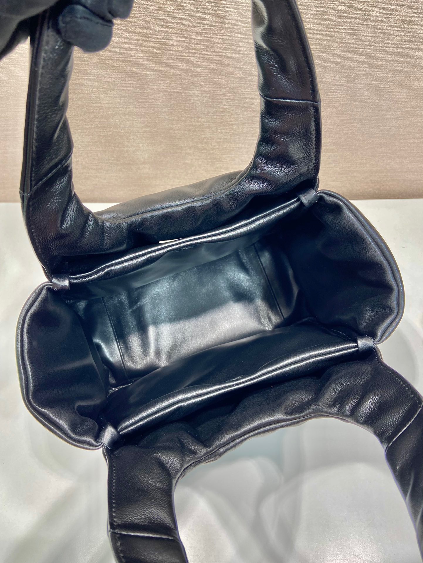 Prada Large Tote Bag 1BG413