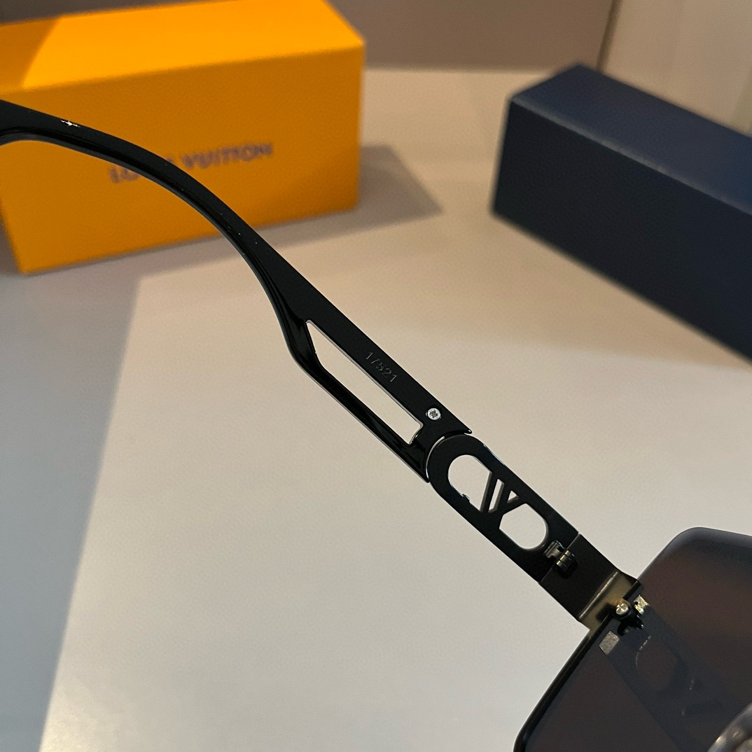 Louis Vuitton rimless sunglasses