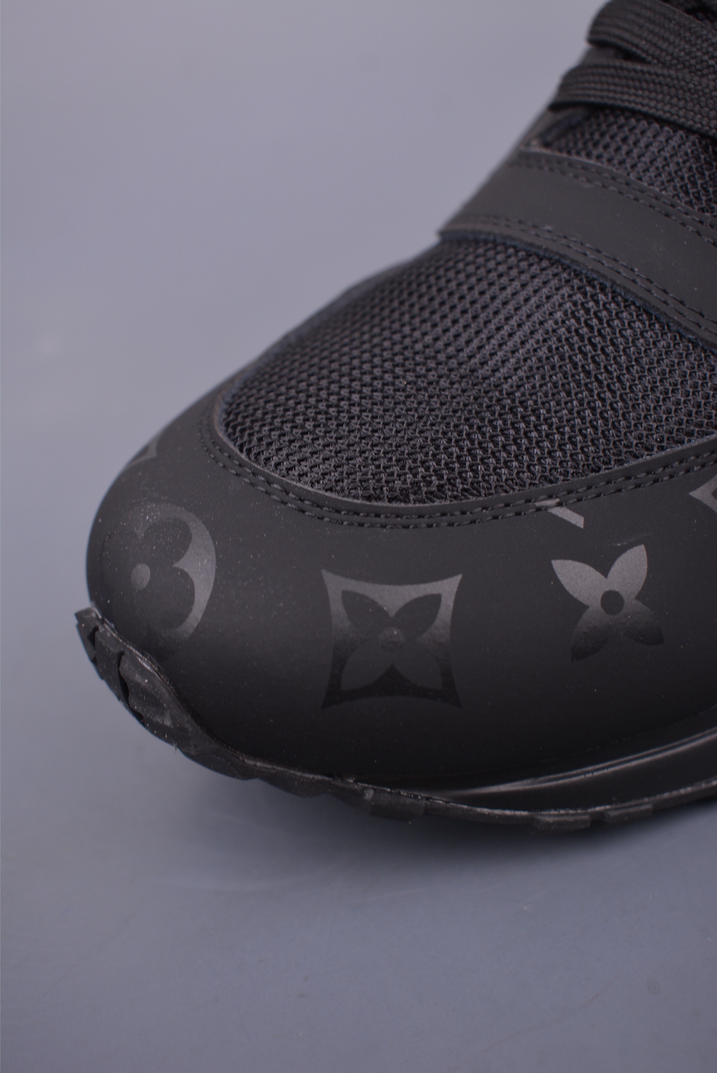 Louis Vuitton LV Run Away 