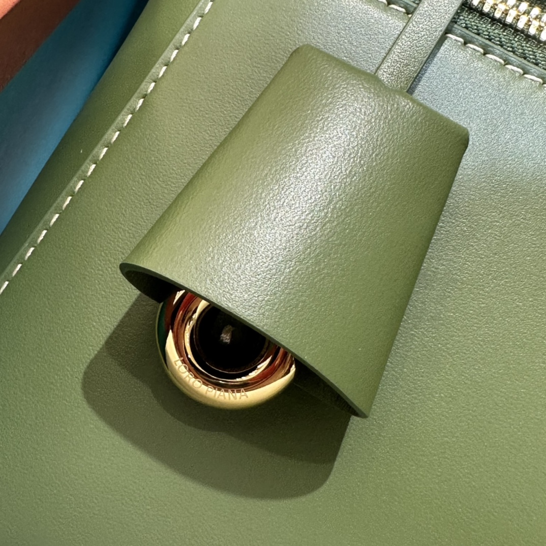 Loro Piana Extra L27 bag