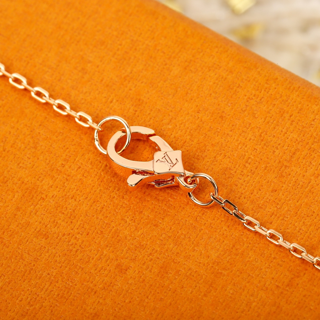 Louis Vuitton Limited Edition Carnelian Necklace