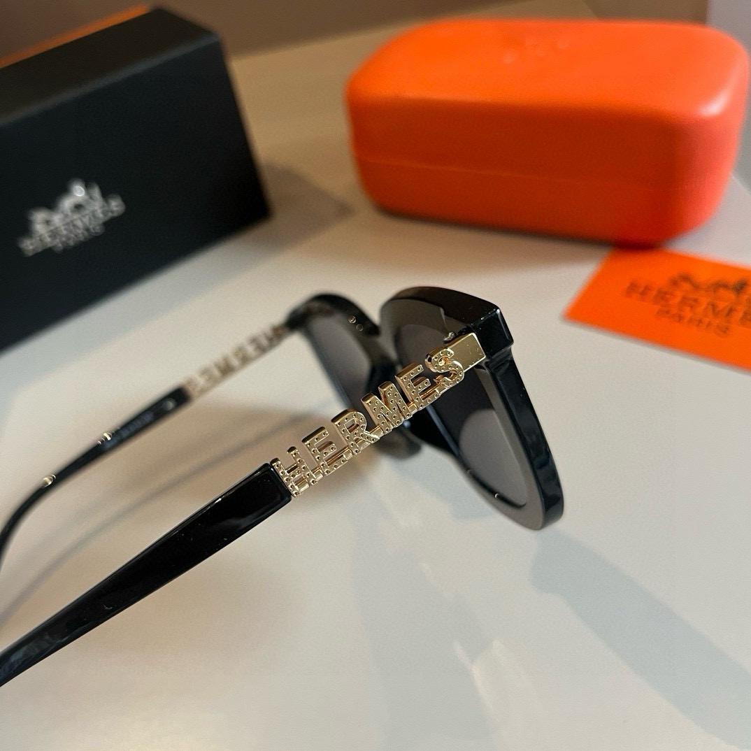 Hermes Square Frame Sunglasses