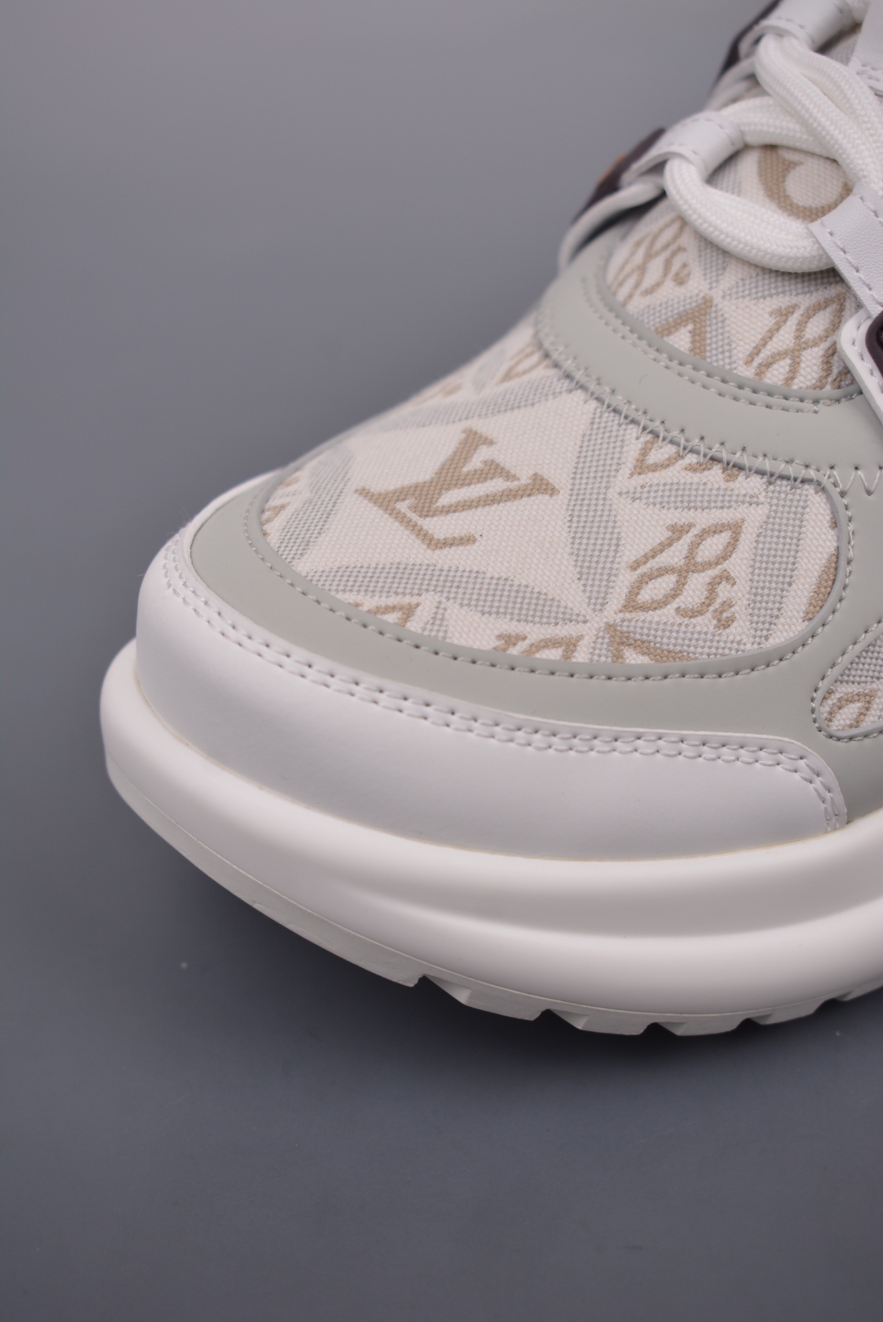 Louis Vuitton Archlight Sneakers Gray White Brown