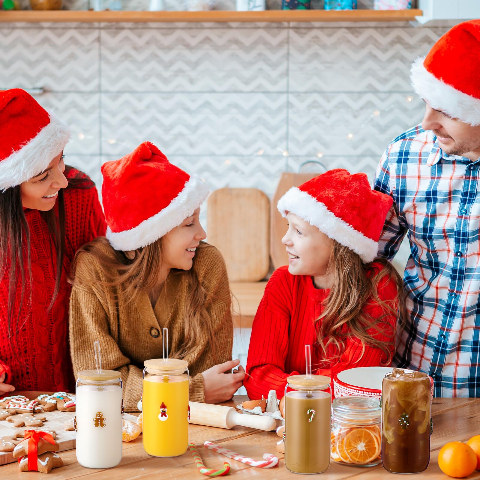 💥ON SALE💥🎄Christmas Glass Cup Set with Festive Icons🥂