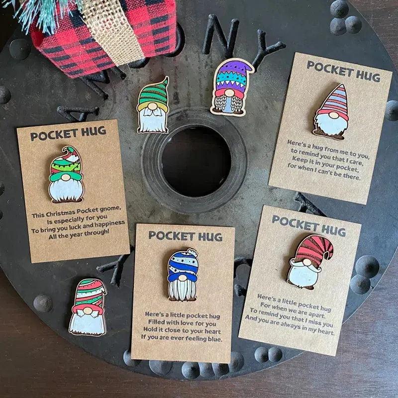 Christmas Gnome Pocket Hugs (4 PCS)