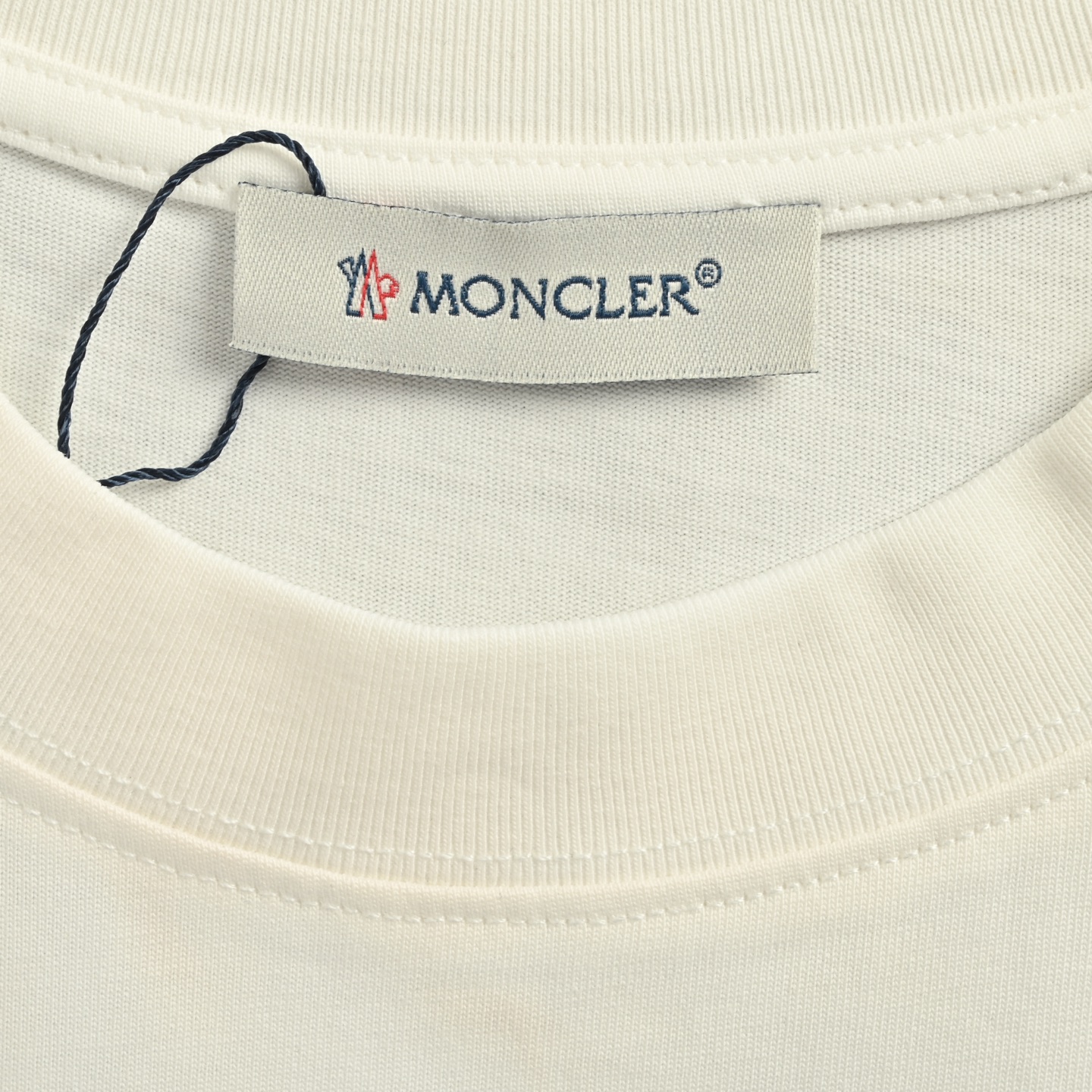 Moncler 25ss classic logo embroidered short sleeves