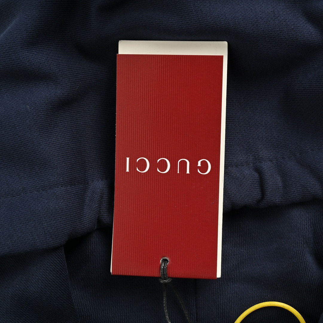 Gucci 24Fw belted lettering print hooded sweatshirt