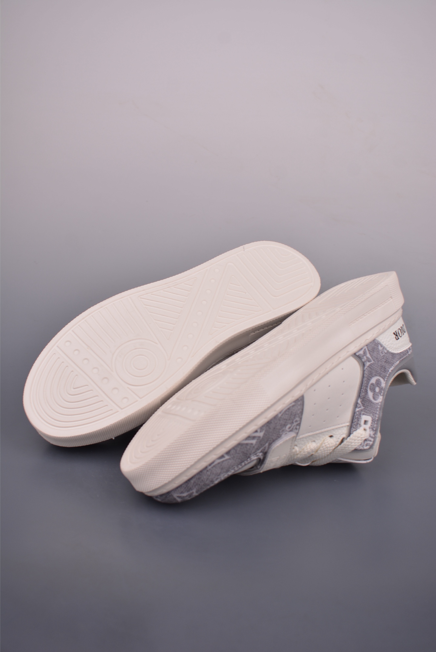 Dior CD1 low-top mesh sports casual shoes CN86082731