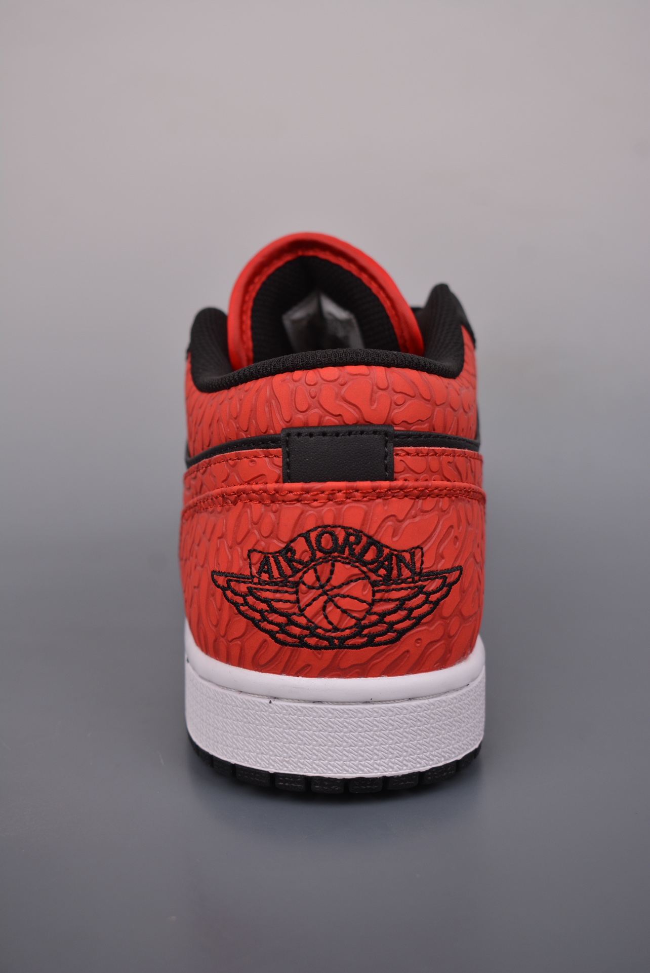 Air Jordan 1 Low Black and Red Cracked 553558-013