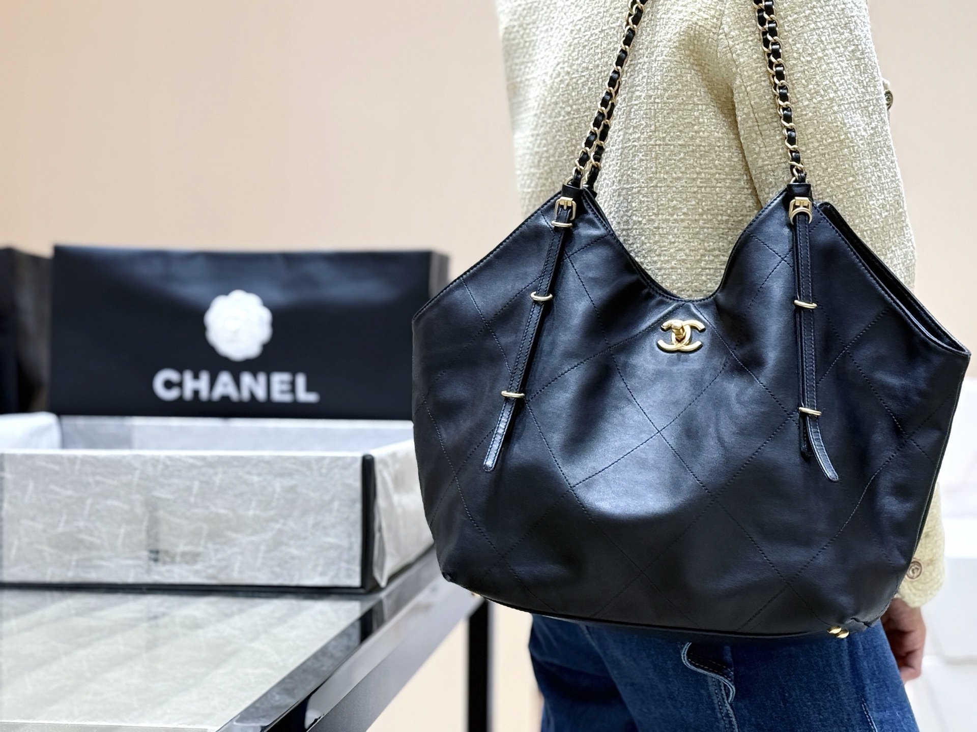 Chanel 25S Spring/Summer Collection Large Tote AS5466