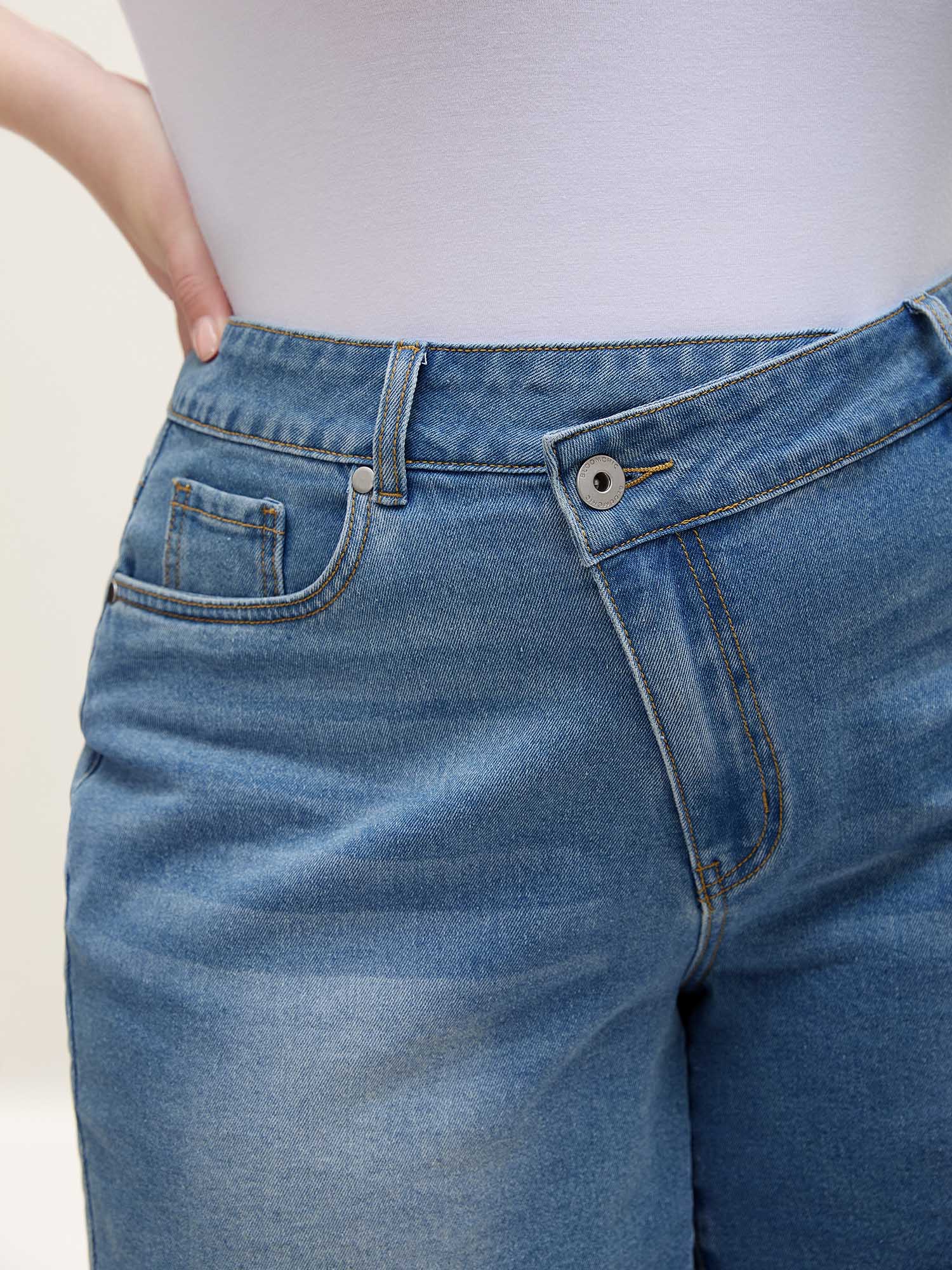 Overlap Whiskered Wash Straight Denim Shorts