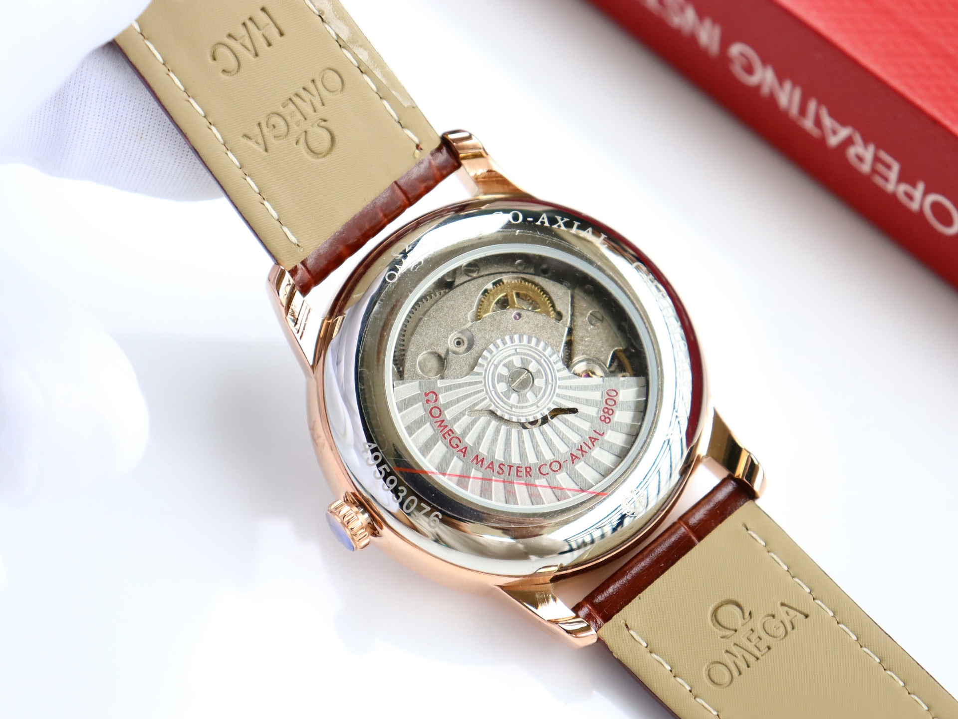 Omega De Ville series two-hand semi-mechanical men's watch
