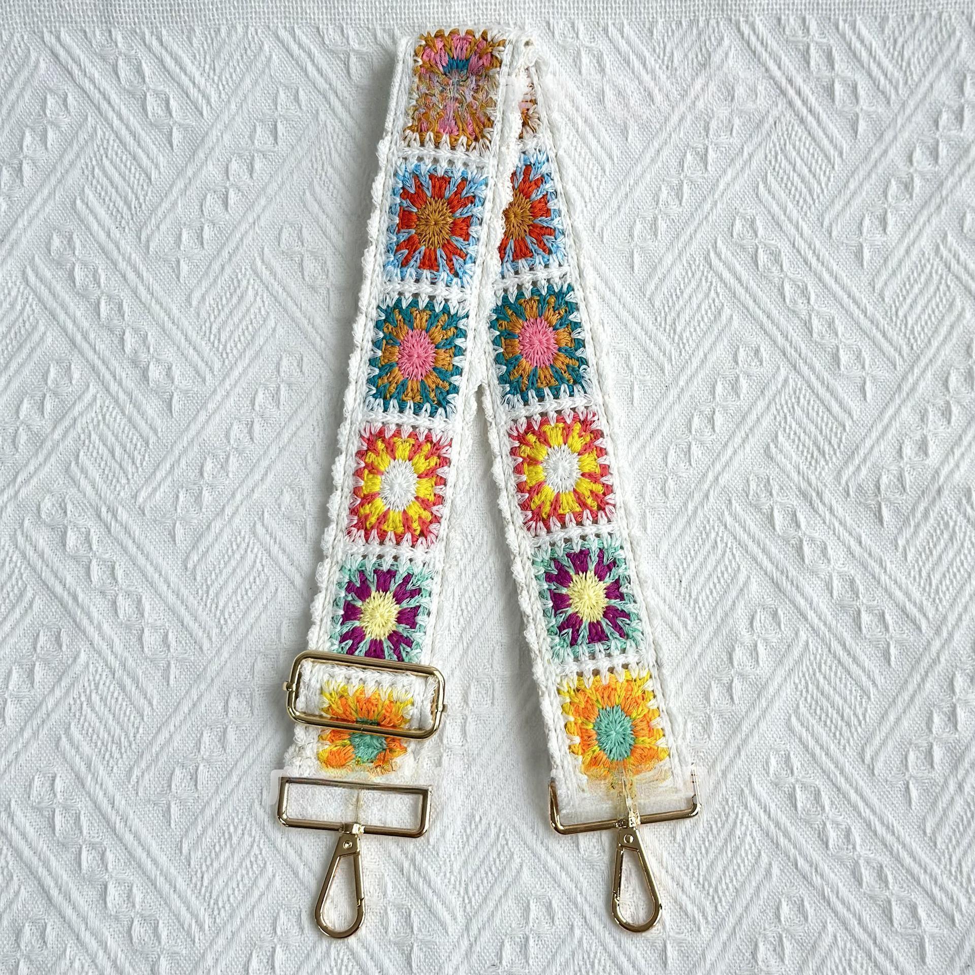 ✨👜Lovely ethnic art style floral shoulder straps🥰