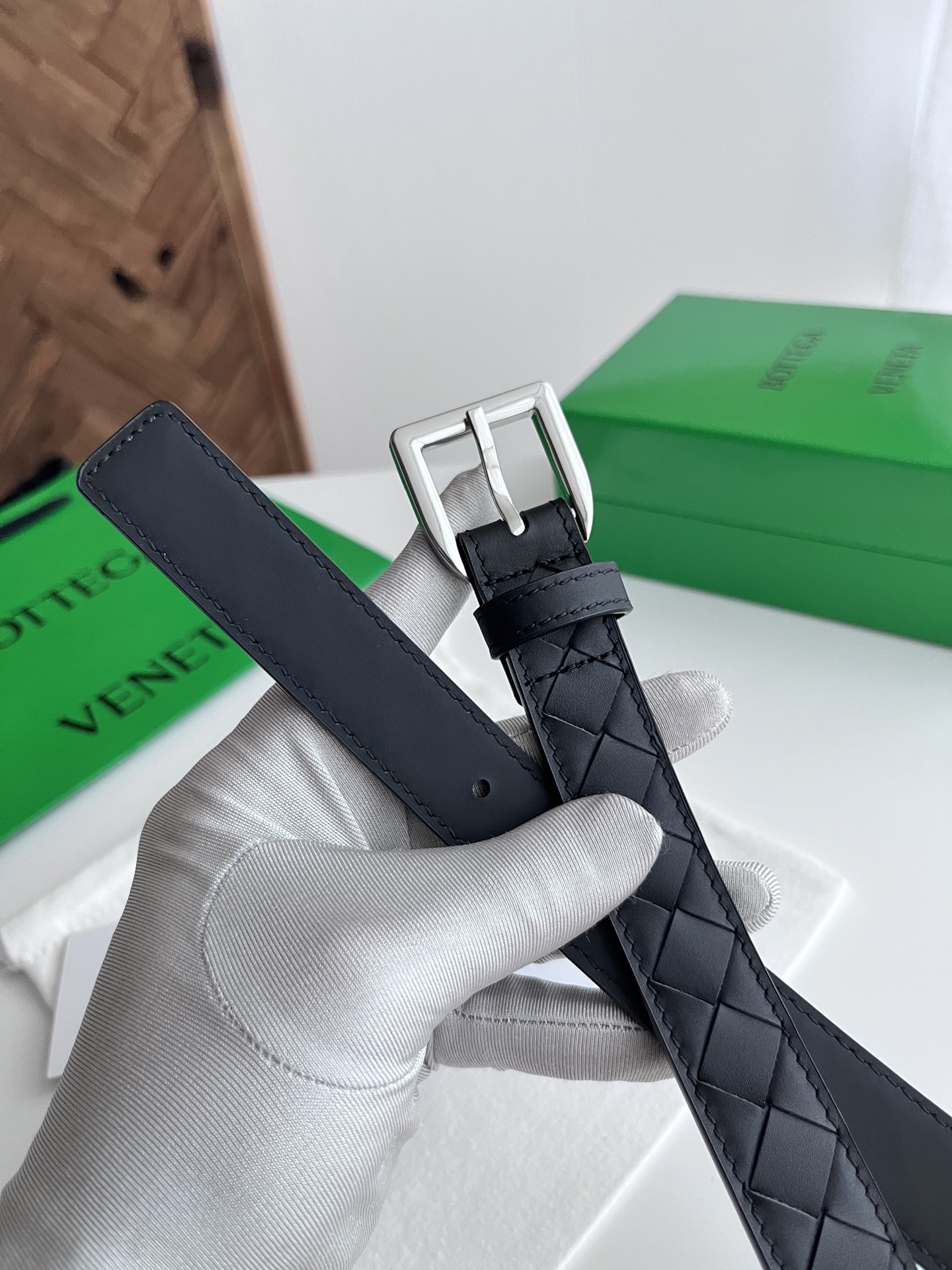 Bottega Veneta 25 woven leather belt 2.5cm wide