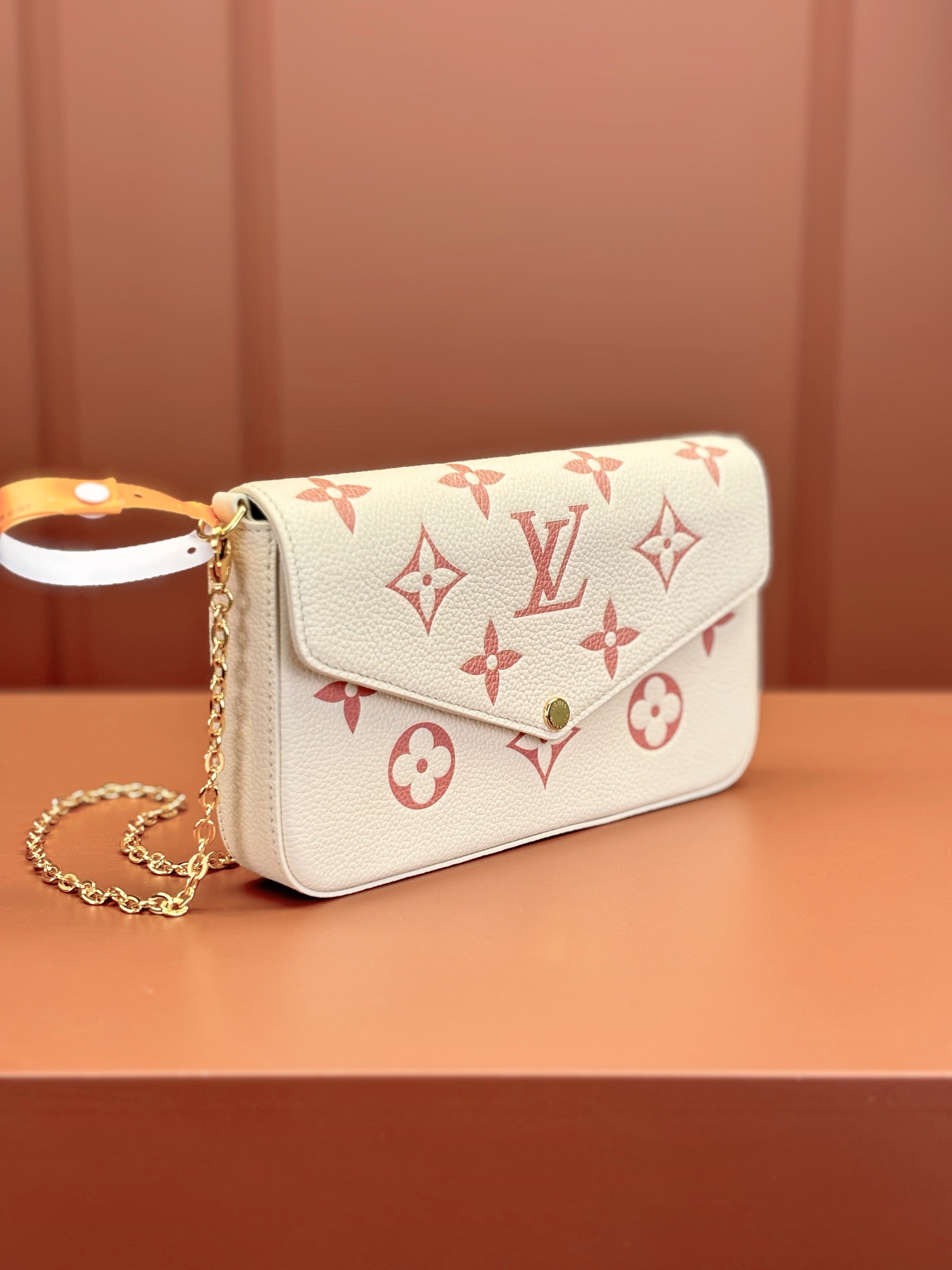 Louis Vuitton POCHETTE FÉLICIE CHAIN ​​BAG M82047