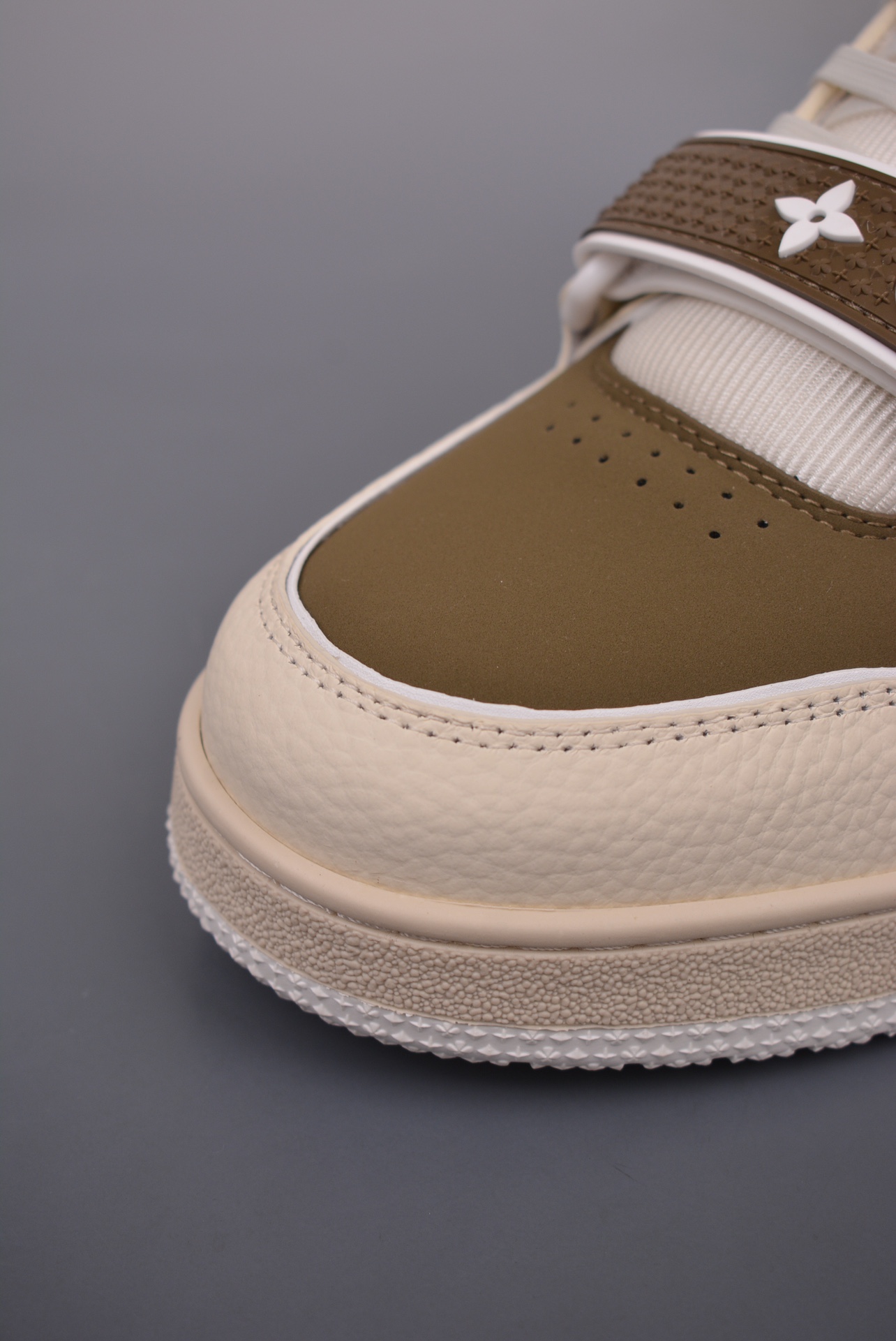Louis Vuitton Archlight Sneakers Beige, White, Coffee and Green