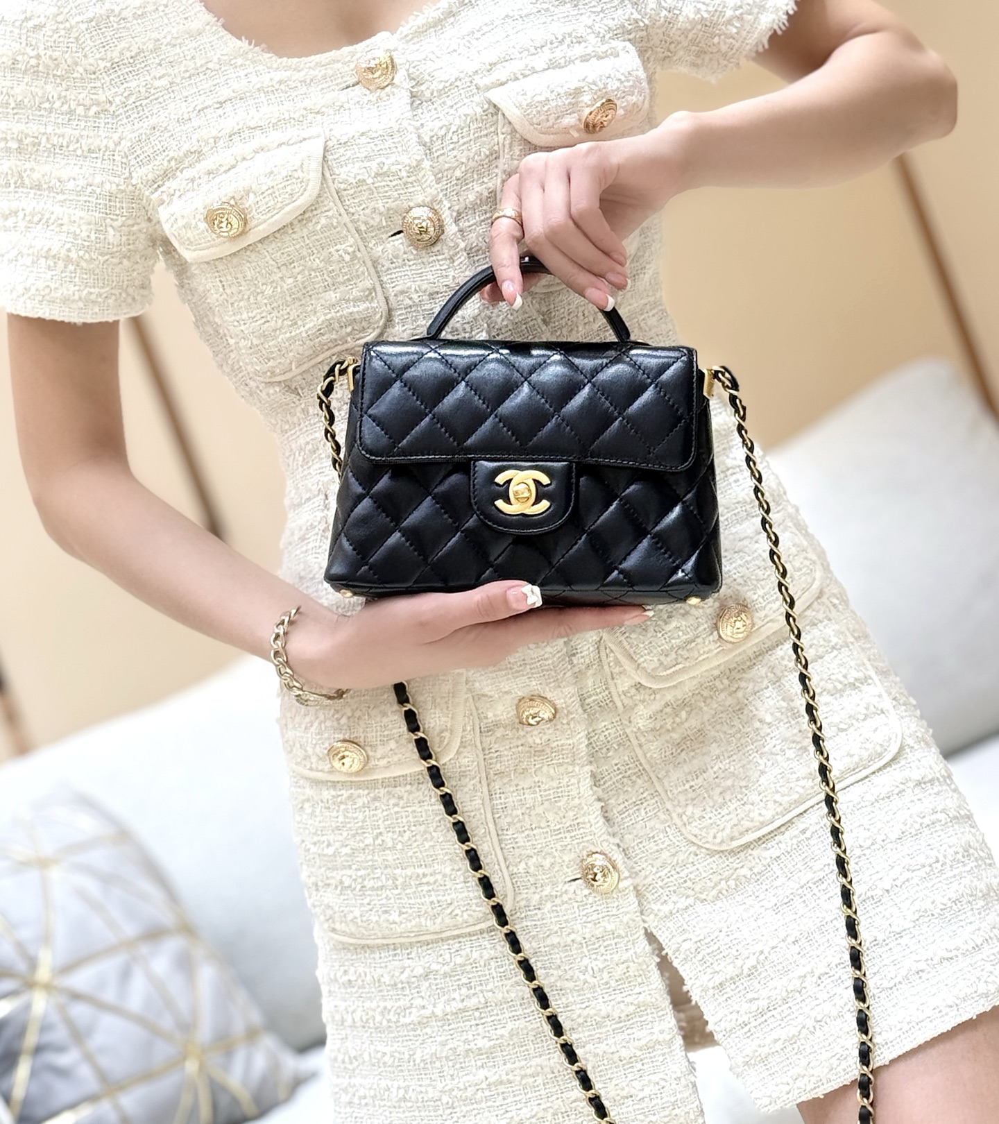 Chanel 25P Spring/Summer Preview Series Horizontal Kelly Handle Bag AS5354 00118