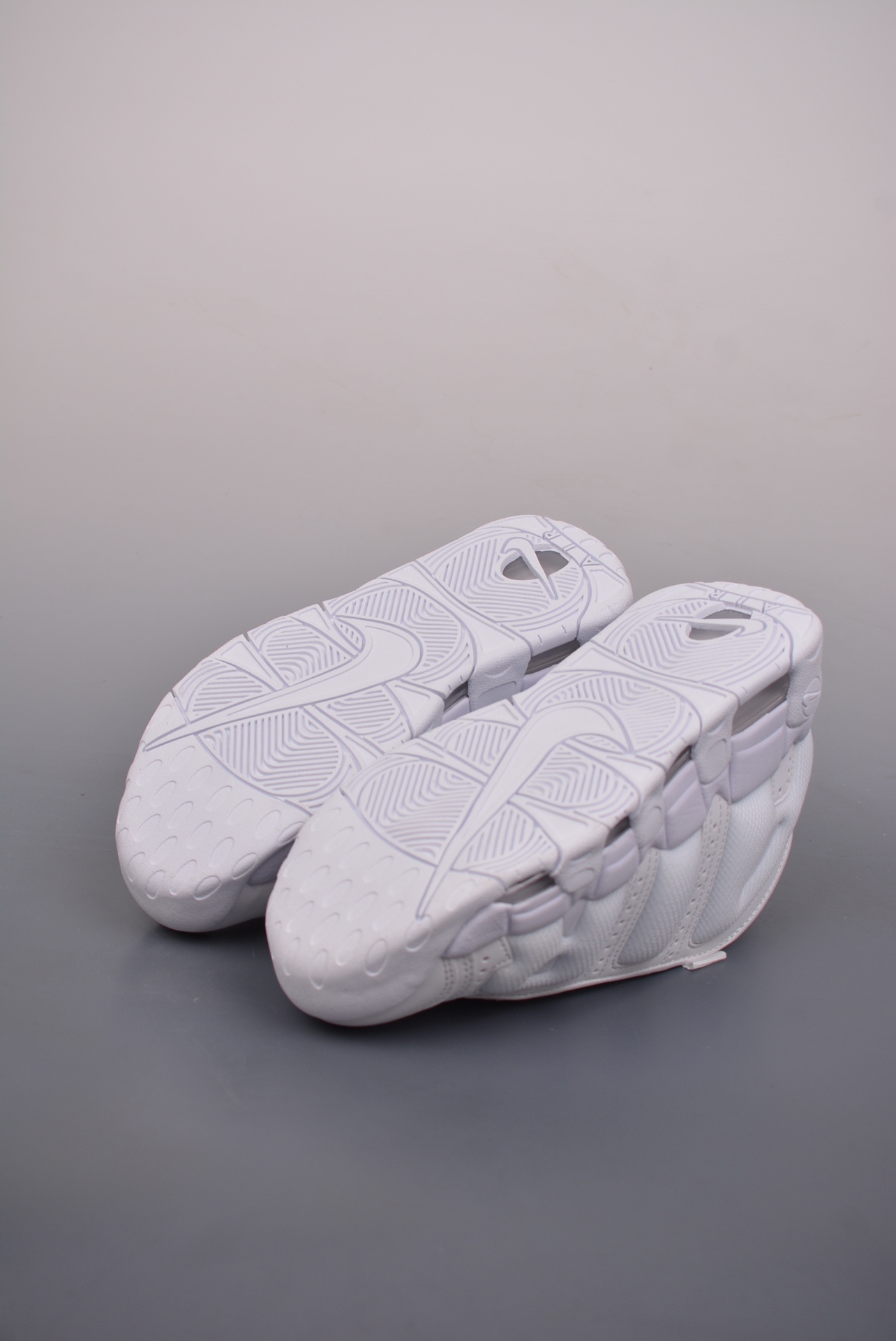 Nike Air More Uptempo Low All White 414962-104